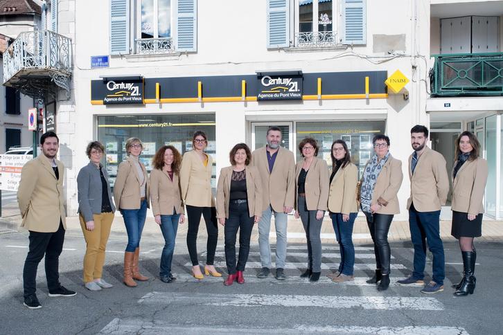 l'équipe de l'agence Agence du Pont - Vieux
