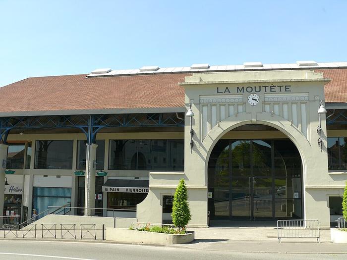 Orthez - Immobilier - CENTURY 21 Agence du Pont​-Vieux  - salle la Moutète