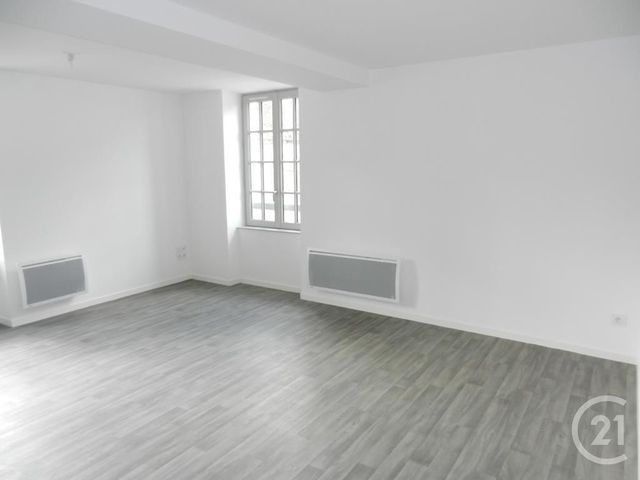 Afficher la photo en grand Appartement F2 à louer - 2 pièces - 45.39 m2 - ORTHEZ - 64 - AQUITAINE - Century 21 Agence Du Pont - Vieux