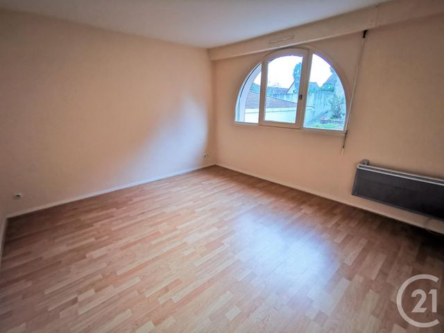 Afficher la photo en grand Appartement T3 à vendre - 3 pièces - 75.94 m2 - ORTHEZ - 64 - AQUITAINE - Century 21 Agence Du Pont - Vieux