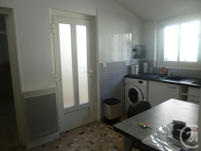 Afficher la photo en grand Appartement F2 à louer - 2 pièces - 32.0 m2 - ORTHEZ - 64 - AQUITAINE - Century 21 Agence Du Pont - Vieux