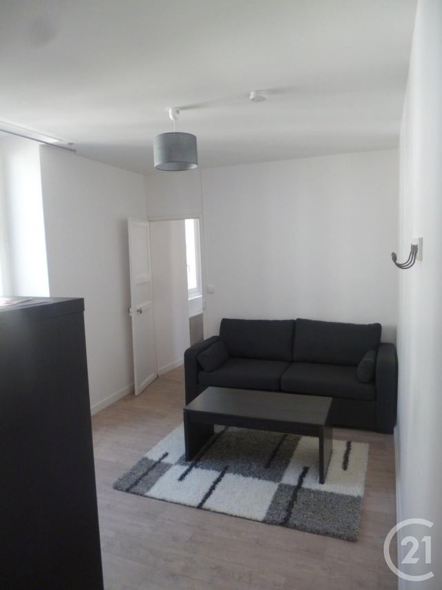 Afficher la photo en grand Appartement F2 à louer - 2 pièces - 32.0 m2 - ORTHEZ - 64 - AQUITAINE - Century 21 Agence Du Pont - Vieux