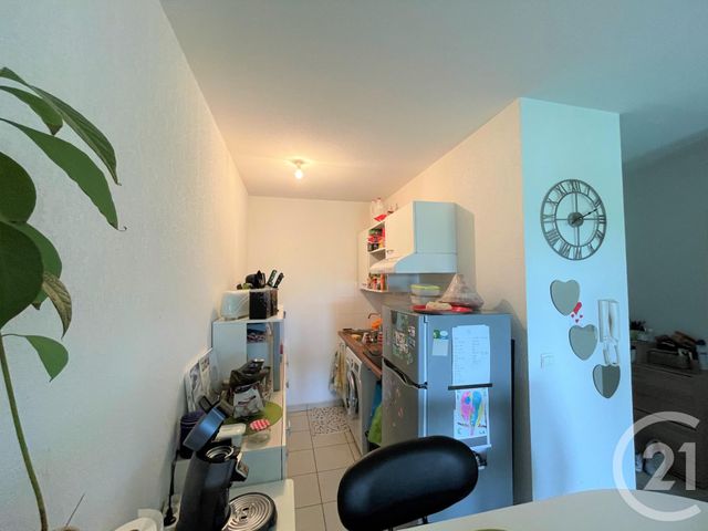 Afficher la photo en grand Appartement T3 à vendre - 3 pièces - 54.5 m2 - ORTHEZ - 64 - AQUITAINE - Century 21 Agence Du Pont - Vieux