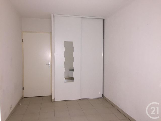 Afficher la photo en grand Appartement F2 à louer - 2 pièces - 37.0 m2 - ORTHEZ - 64 - AQUITAINE - Century 21 Agence Du Pont - Vieux