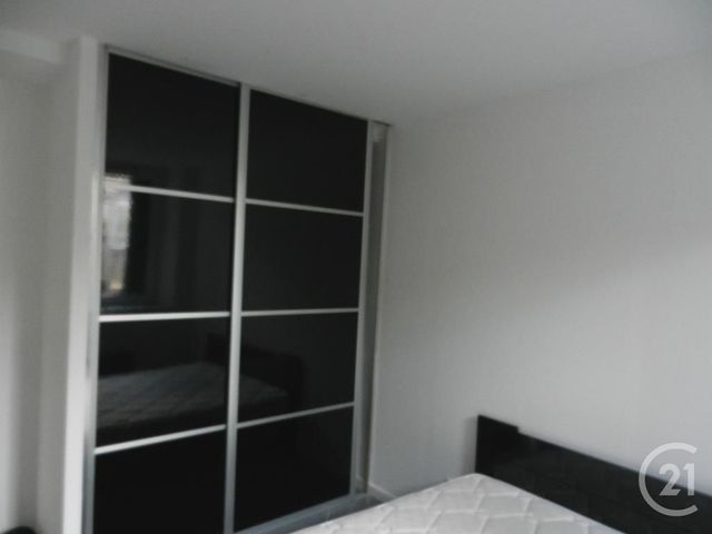 Afficher la photo en grand Appartement F2 à louer - 2 pièces - 41.0 m2 - ORTHEZ - 64 - AQUITAINE - Century 21 Agence Du Pont - Vieux