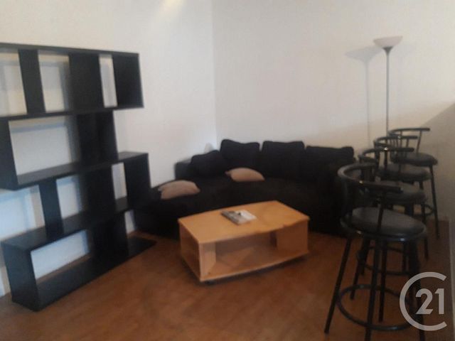 Afficher la photo en grand Appartement F2 à louer - 2 pièces - 43.0 m2 - ORTHEZ - 64 - AQUITAINE - Century 21 Agence Du Pont - Vieux