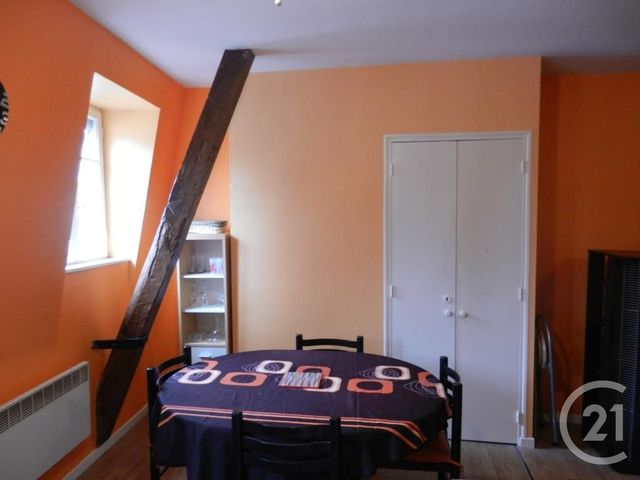 Afficher la photo en grand Appartement F2 à louer - 2 pièces - 43.0 m2 - ORTHEZ - 64 - AQUITAINE - Century 21 Agence Du Pont - Vieux