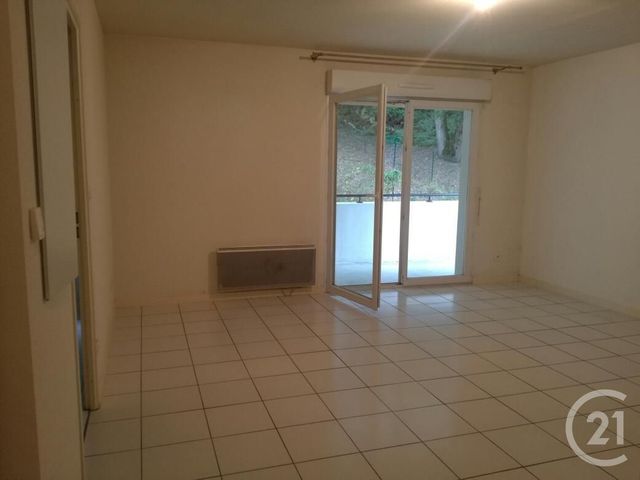 Afficher la photo en grand Appartement F2 à louer - 2 pièces - 42.0 m2 - MOURENX - 64 - AQUITAINE - Century 21 Agence Du Pont - Vieux