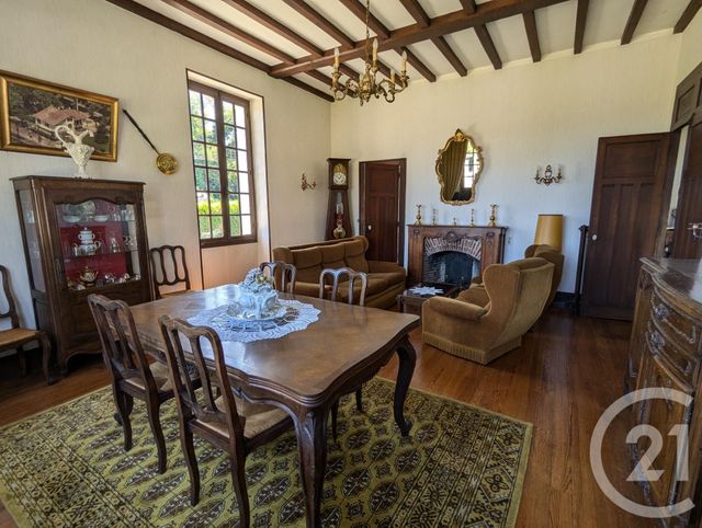 maison à vendre - 9 pièces - 170.58 m2 - PUYOO - 64 - AQUITAINE - Century 21 Agence Du Pont - Vieux