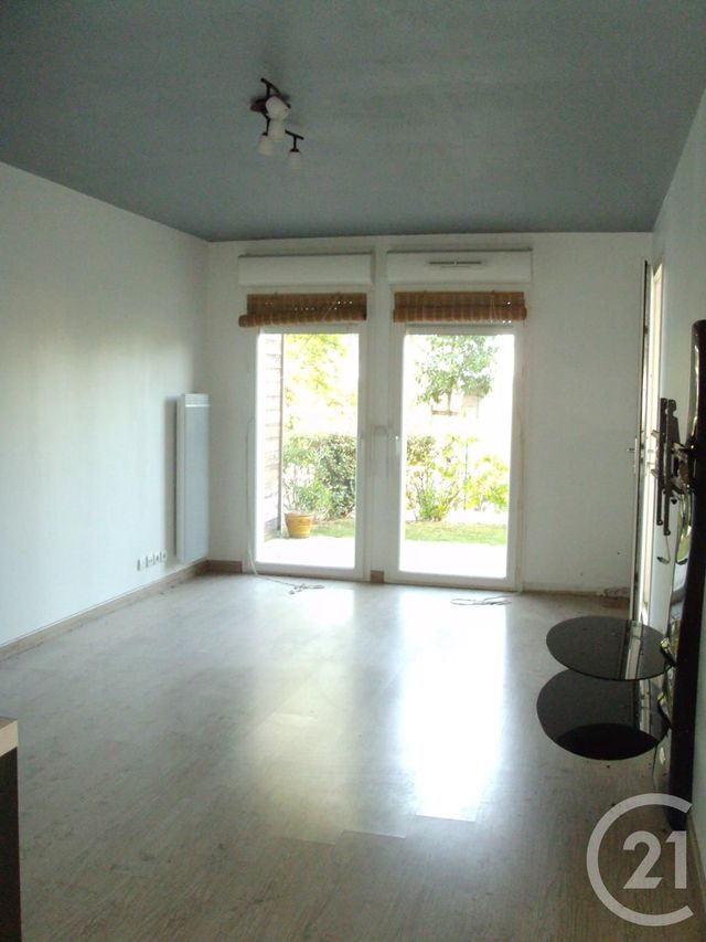 Appartement F3 à vendre - 3 pièces - 60.5 m2 - ORTHEZ - 64 - AQUITAINE - Century 21 Agence Du Pont - Vieux