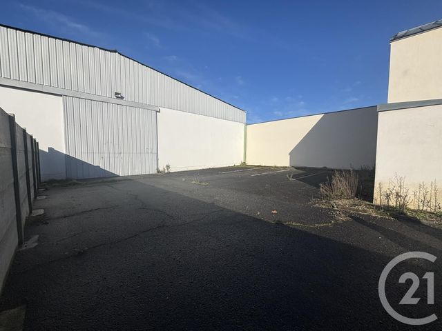 commerce à louer - 883.0 m2 - ORTHEZ - 64 - AQUITAINE - Century 21 Agence Du Pont - Vieux
