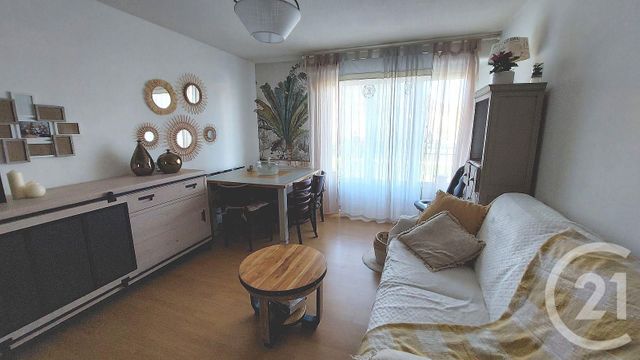 Appartement T3 à vendre - 3 pièces - 72.0 m2 - ORTHEZ - 64 - AQUITAINE - Century 21 Agence Du Pont - Vieux