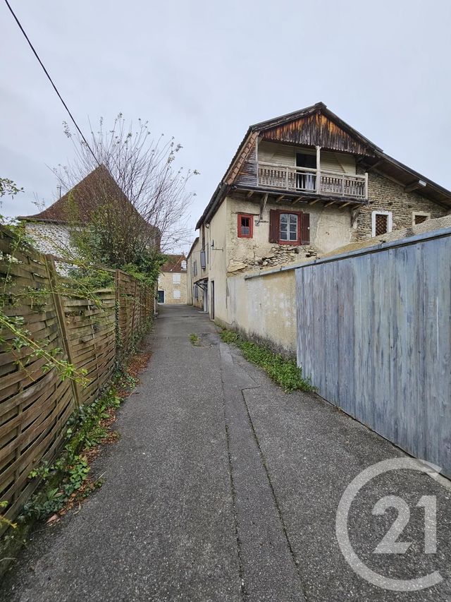 Immeuble à vendre SAUVETERRE DE BEARN