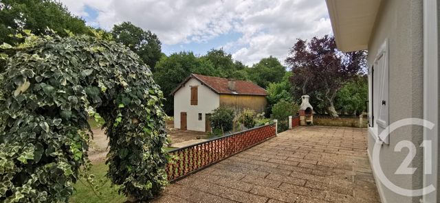 maison à vendre - 6 pièces - 132.0 m2 - AMOU - 40 - AQUITAINE - Century 21 Agence Du Pont - Vieux