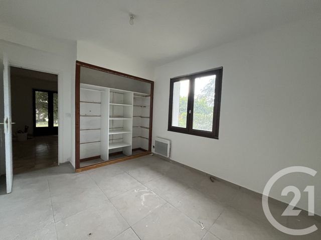 maison à louer - 5 pièces - 102.67 m2 - AMOU - 40 - AQUITAINE - Century 21 Agence Du Pont - Vieux