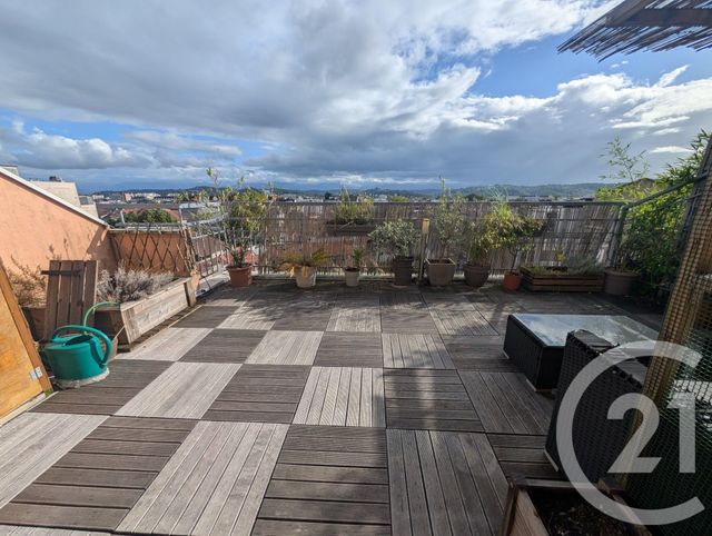 Appartement F3 à louer - 3 pièces - 57.25 m2 - PAU - 64 - AQUITAINE - Century 21 Agence Du Pont - Vieux