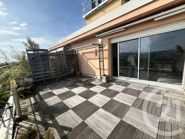 Appartement F3 à louer - 3 pièces - 57.25 m2 - PAU - 64 - AQUITAINE - Century 21 Agence Du Pont - Vieux