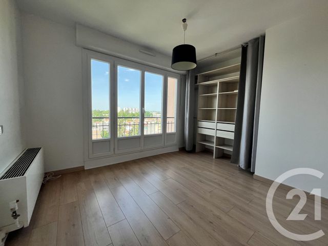 Appartement F3 à louer - 3 pièces - 57.25 m2 - PAU - 64 - AQUITAINE - Century 21 Agence Du Pont - Vieux