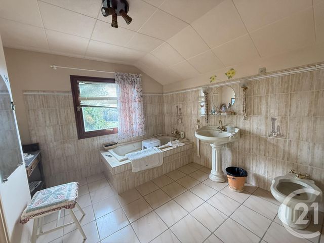 Afficher la photo en grand maison à vendre - 7 pièces - 190.02 m2 - BAIGTS DE BEARN - 64 - AQUITAINE - Century 21 Agence Du Pont - Vieux