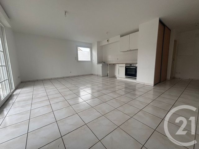 Appartement F3 à louer - 3 pièces - 61.8 m2 - ORTHEZ - 64 - AQUITAINE - Century 21 Agence Du Pont - Vieux