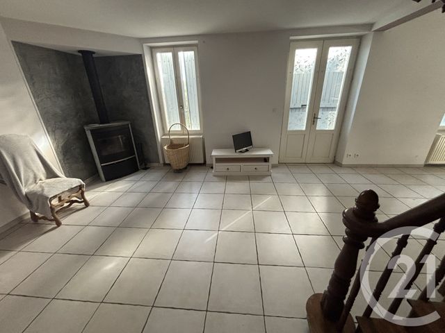 maison à louer - 7 pièces - 137.28 m2 - BASSERCLES - 40 - AQUITAINE - Century 21 Agence Du Pont - Vieux