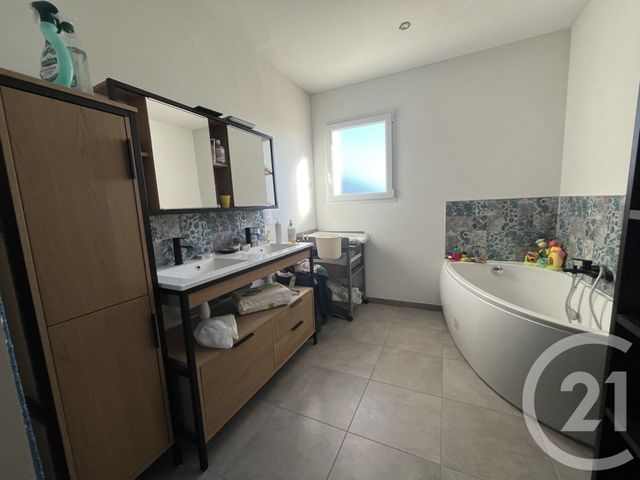 maison à louer - 4 pièces - 103.4 m2 - LAA MONDRANS - 64 - AQUITAINE - Century 21 Agence Du Pont - Vieux