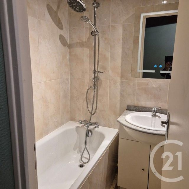 Appartement F2 bis à louer - 2 pièces - 47.0 m2 - ORTHEZ - 64 - AQUITAINE - Century 21 Agence Du Pont - Vieux