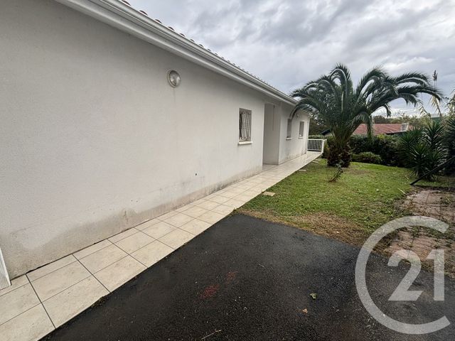 maison à louer - 4 pièces - 96.0 m2 - BIDART - 64 - AQUITAINE - Century 21 Agence Du Pont - Vieux
