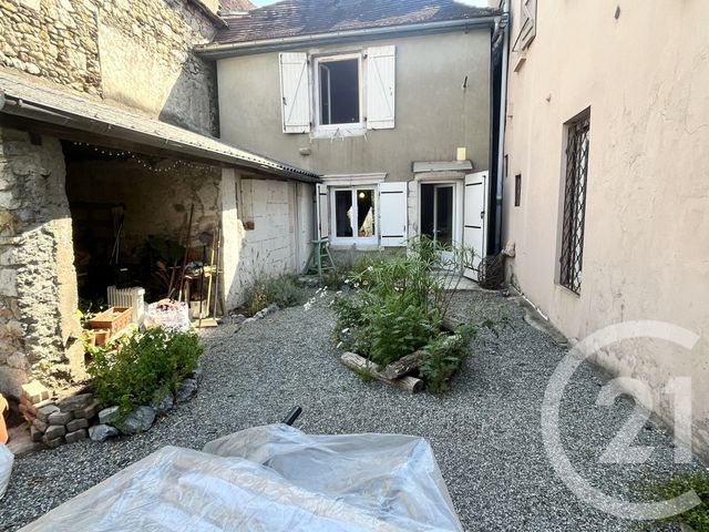 Appartement F1 à louer - 1 pièce - 34.2 m2 - ORTHEZ - 64 - AQUITAINE - Century 21 Agence Du Pont - Vieux