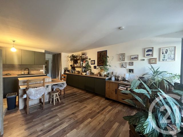 Appartement F1 à louer - 1 pièce - 34.2 m2 - ORTHEZ - 64 - AQUITAINE - Century 21 Agence Du Pont - Vieux