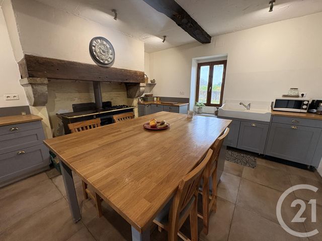 maison à vendre - 5 pièces - 193.28 m2 - AMOU - 40 - AQUITAINE - Century 21 Agence Du Pont - Vieux