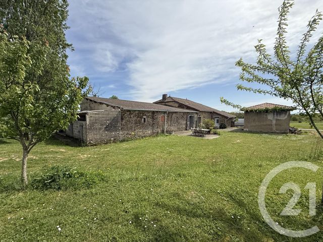 maison à vendre - 5 pièces - 193.28 m2 - AMOU - 40 - AQUITAINE - Century 21 Agence Du Pont - Vieux