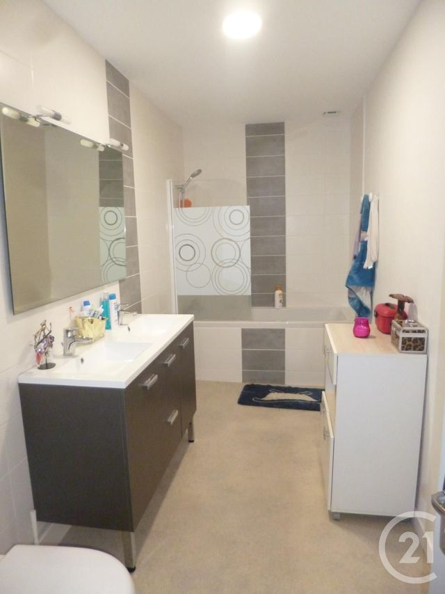 maison à louer - 4 pièces - 120.37 m2 - ORTHEZ - 64 - AQUITAINE - Century 21 Agence Du Pont - Vieux