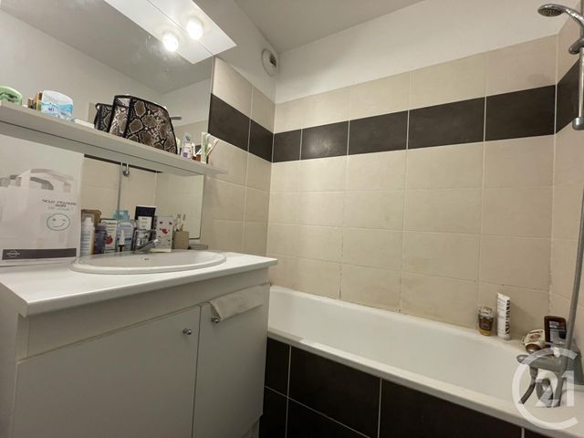 Appartement T2 à louer - 2 pièces - 36.41 m2 - ORTHEZ - 64 - AQUITAINE - Century 21 Agence Du Pont - Vieux