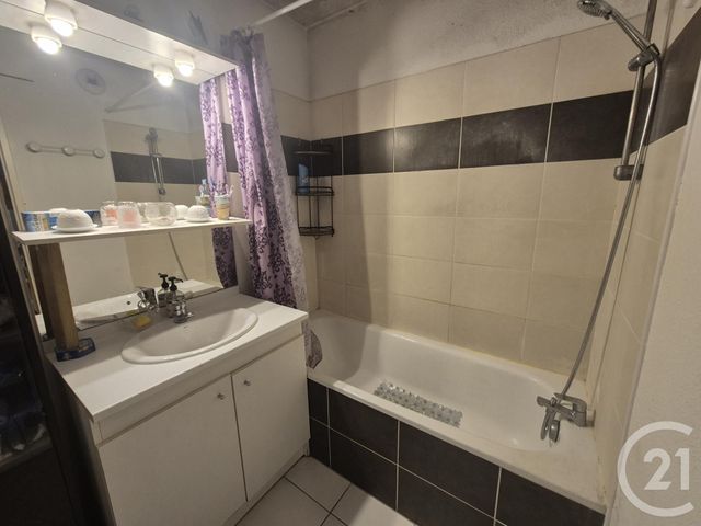 Appartement F3 à vendre - 3 pièces - 56.01 m2 - ORTHEZ - 64 - AQUITAINE - Century 21 Agence Du Pont - Vieux