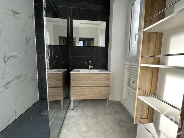 Appartement F1 à louer - 1 pièce - 17.52 m2 - ORTHEZ - 64 - AQUITAINE - Century 21 Agence Du Pont - Vieux