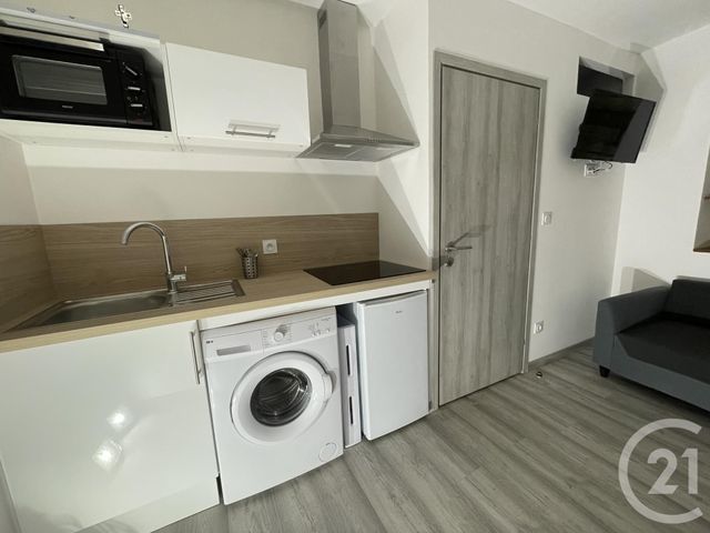 Appartement F1 à louer - 1 pièce - 17.52 m2 - ORTHEZ - 64 - AQUITAINE - Century 21 Agence Du Pont - Vieux