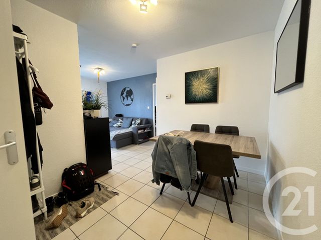 Appartement F2 à louer - 2 pièces - 50.95 m2 - MOURENX - 64 - AQUITAINE - Century 21 Agence Du Pont - Vieux
