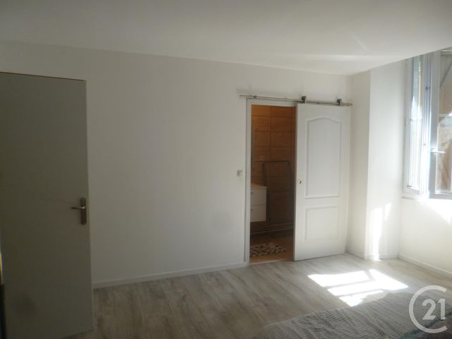Appartement F2 à louer - 2 pièces - 54.43 m2 - ORTHEZ - 64 - AQUITAINE - Century 21 Agence Du Pont - Vieux