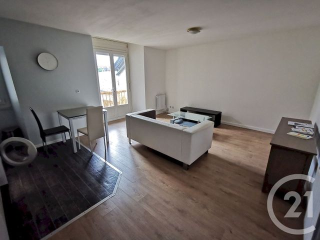 Appartement F2 à louer - 2 pièces - 54.43 m2 - ORTHEZ - 64 - AQUITAINE - Century 21 Agence Du Pont - Vieux