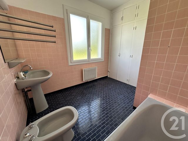 maison à vendre - 3 pièces - 119.65 m2 - SAUVETERRE DE BEARN - 64 - AQUITAINE - Century 21 Agence Du Pont - Vieux