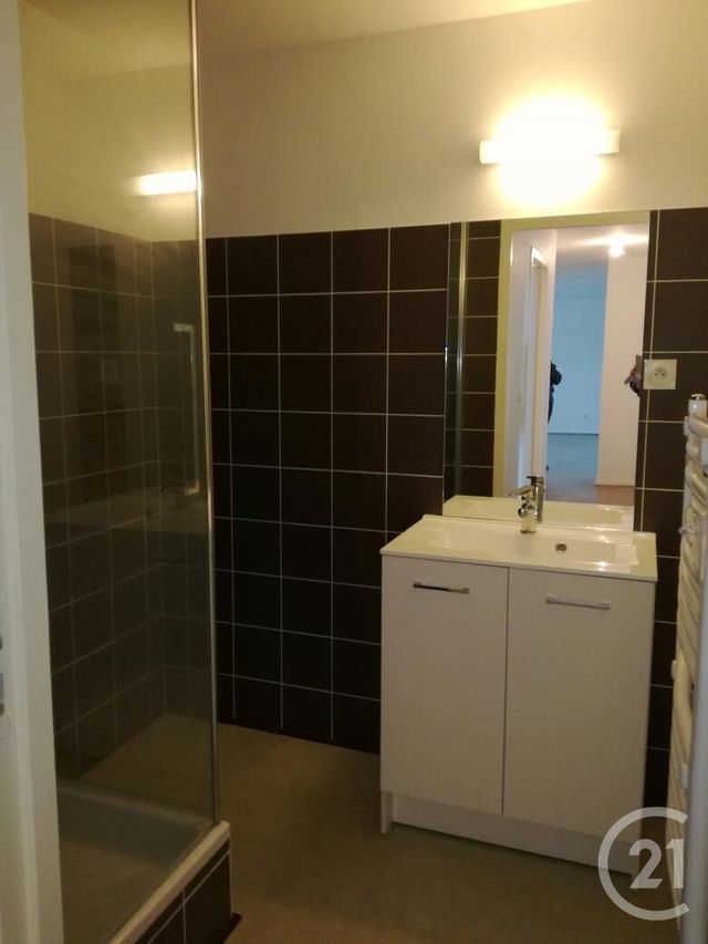 Appartement F3 à louer - 3 pièces - 75.22 m2 - ORTHEZ - 64 - AQUITAINE - Century 21 Agence Du Pont - Vieux