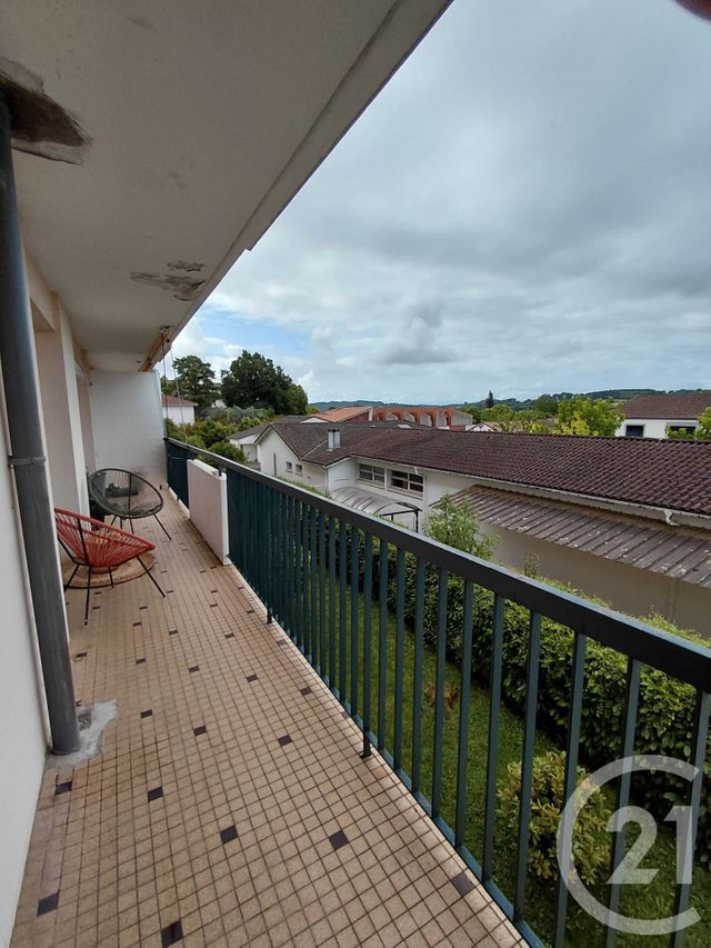 Appartement F3 à louer - 3 pièces - 70.19 m2 - ORTHEZ - 64 - AQUITAINE - Century 21 Agence Du Pont - Vieux