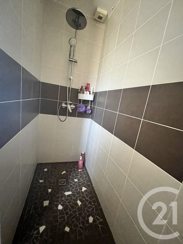 maison à louer - 4 pièces - 89.0 m2 - MONT - 64 - AQUITAINE - Century 21 Agence Du Pont - Vieux