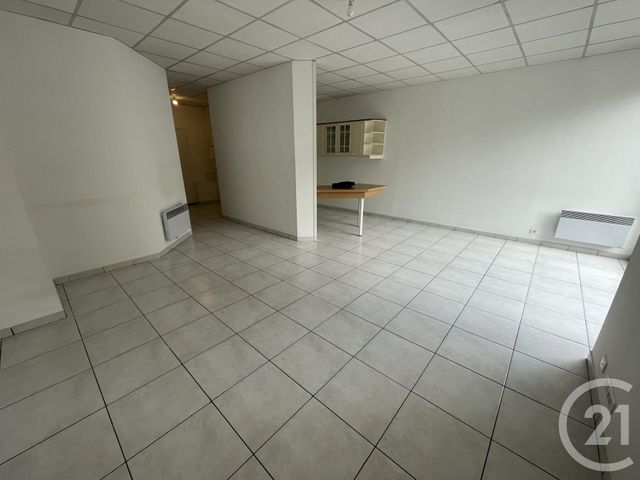 Appartement F2 à louer - 2 pièces - 58.0 m2 - ORTHEZ - 64 - AQUITAINE - Century 21 Agence Du Pont - Vieux