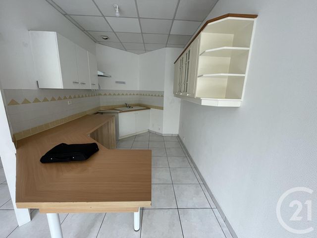 Appartement F2 à louer - 2 pièces - 58.0 m2 - ORTHEZ - 64 - AQUITAINE - Century 21 Agence Du Pont - Vieux