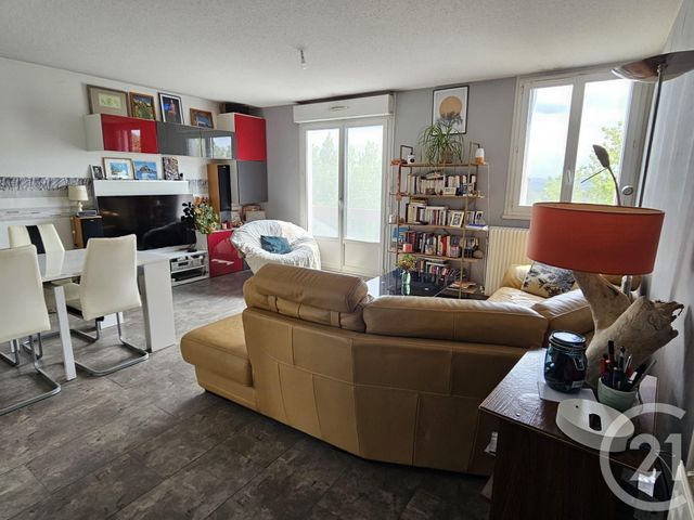 Appartement F4 à vendre - 4 pièces - 82.0 m2 - ORTHEZ - 64 - AQUITAINE - Century 21 Agence Du Pont - Vieux