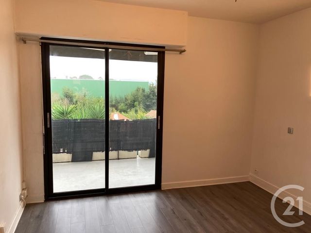Appartement F2 à louer - 2 pièces - 36.3 m2 - BIDART - 64 - AQUITAINE - Century 21 Agence Du Pont - Vieux