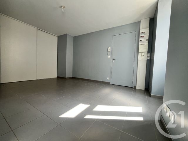 Appartement F1 à louer - 1 pièce - 20.4 m2 - ORTHEZ - 64 - AQUITAINE - Century 21 Agence Du Pont - Vieux