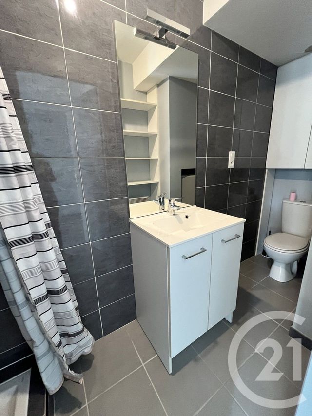 Appartement F1 à louer - 1 pièce - 20.4 m2 - ORTHEZ - 64 - AQUITAINE - Century 21 Agence Du Pont - Vieux